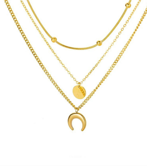 Three layer necklace