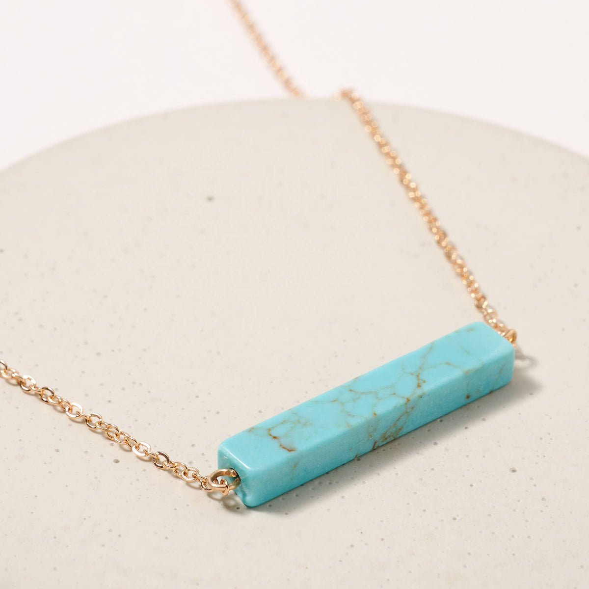 Stone bar pendant short necklace