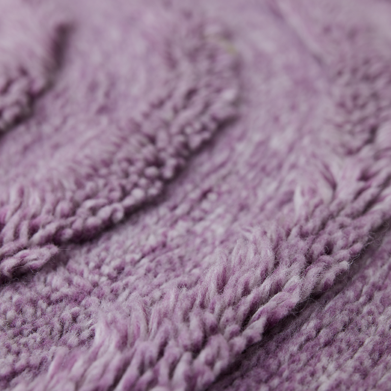 detail round high and low pile tufted lilac rug