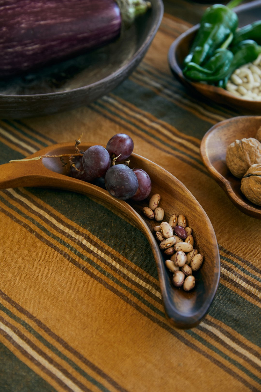 wooden banana bowl