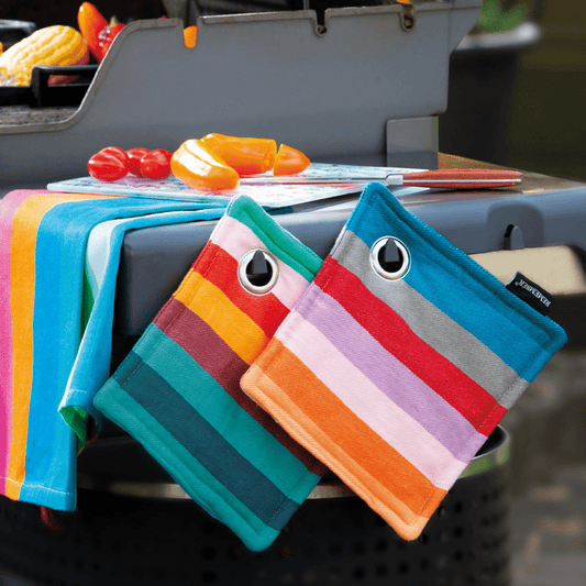 2 striped cotton pot holders with hanging eyelet