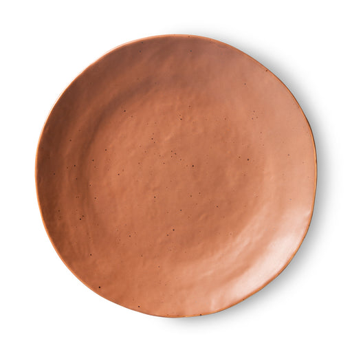 colored side plate with a terra undertone