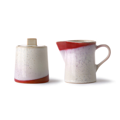 sugar pot and milk jug with red accent