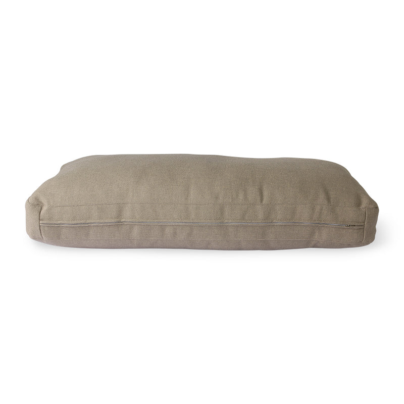 Aluminum outdoor sofa Chai / beige pillows