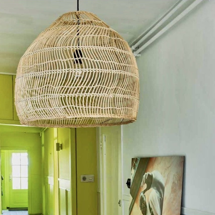 Wicker hanging lamp